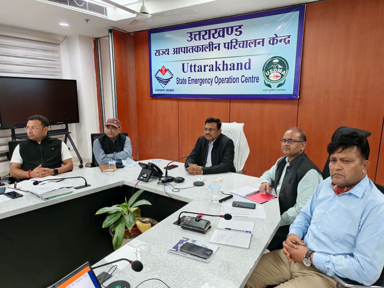 उत्तराखंड में मौसम का ‘रेड अलर्ट’, सिस्टम हुआ एक्टिव—CS ने संभाली कमान