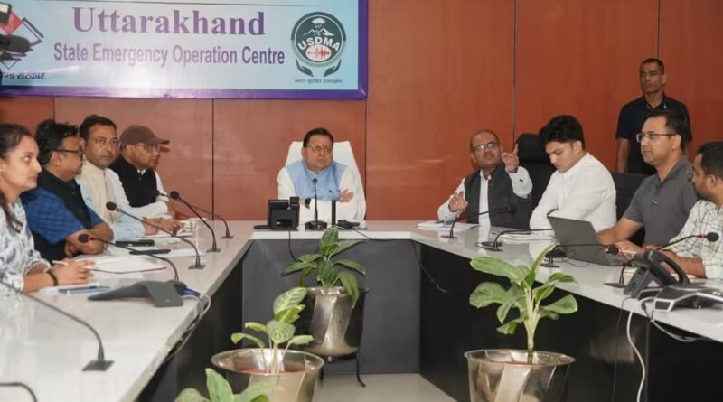 हाई एल्टीट्यूड ट्रेकिंग में फंसे ट्रेकर्स को लेकर CM धामी का एक्शन, 8 हेलीकॉप्टर तैनात