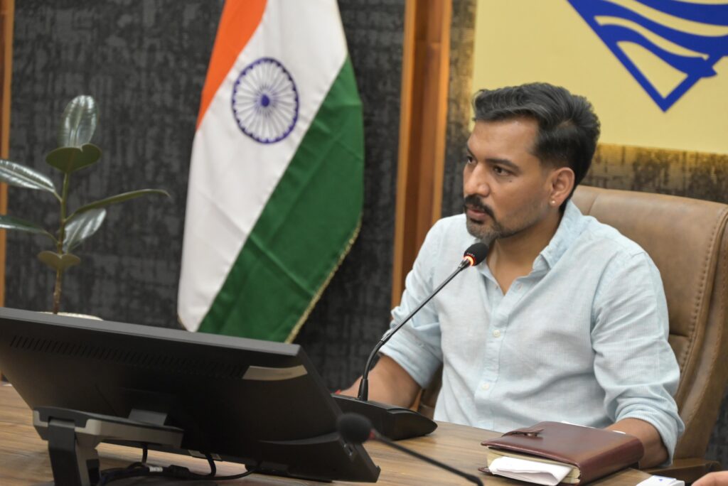 देहरादून में बुजुर्गों के लिए विशेष अभियान, पात्र लोगों को दिलाई जाएगी वृद्धावस्था पेंशन