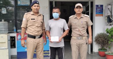 देहरादून पुलिस का नशा तस्करों पर बड़ा प्रहार, 2 लाख की स्मैक के साथ तस्कर गिरफ्तार