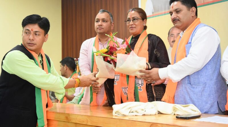 अल्मोड़ा भाजपा का ‘सेवा संकल्प अभियान’, अंतिम छोर तक विकास पहुंचाने का तैयार हुआ रोडमैप