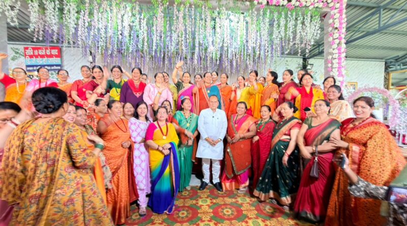 बनियावाला-बड़ोवाला में मातृशक्ति से संवाद, महिलाओं ने महंगाई और घरेलू बजट का उठाया मुद्दा