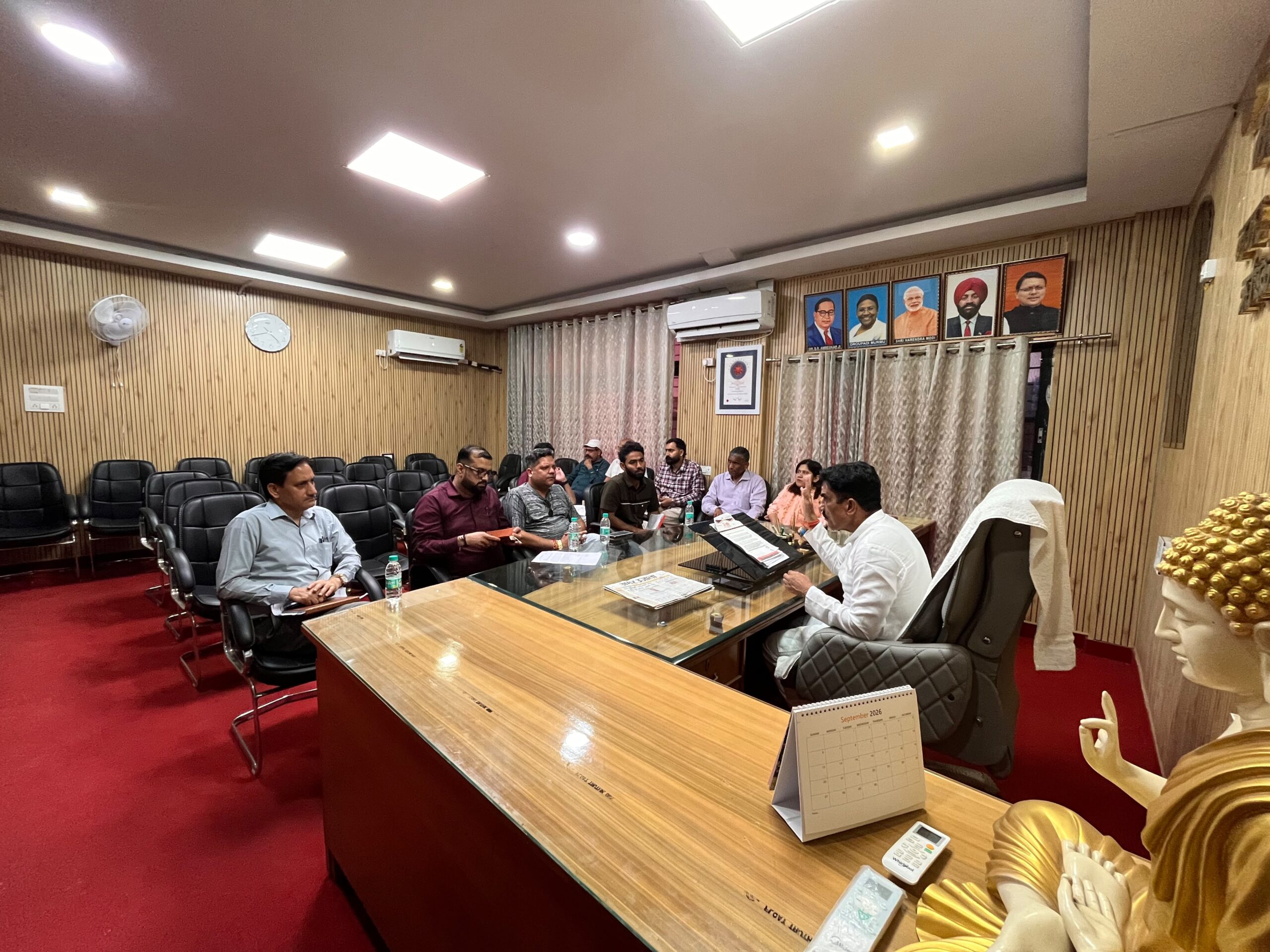 ऋषिकेश नगर निगम के नए कार्यालय भवन के निर्माण की महापौर ने की समीक्षा
