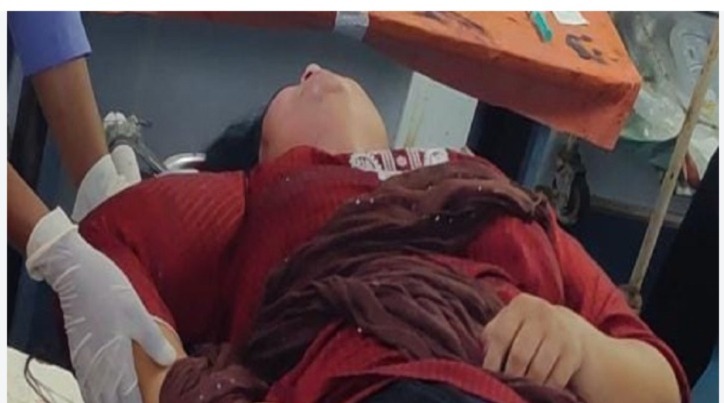 देहरादून कोर्ट परिसर की पहली मंजिल से गिरी महिला, पुलिस ने तत्काल अस्पताल पहुंचाया