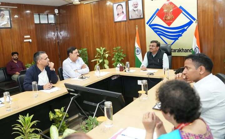 उत्तराखंड में 50 पुरानी 108 एंबुलेंस जल्द बदली जाएंगी, मुख्य सचिव के सख्त निर्देश