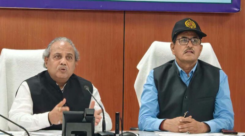 उत्तराखंड में आपदा के जख्म भरने की कवायद तेज, विभागों को समयबद्ध काम के निर्देश