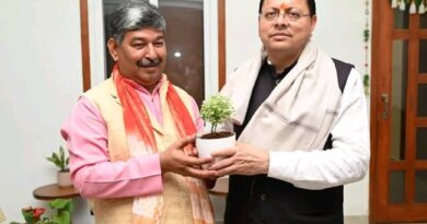 राज्यसभा उम्मीदवार बनने के बाद दिनेश आर्य ने CM धामी से की मुलाकात, जताया आभार