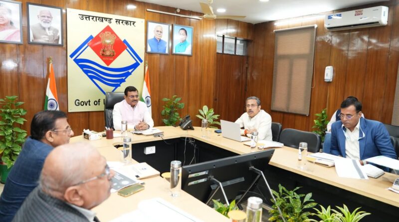 उत्तराखंड के युवाओं को विदेशों में मिलेगा रोजगार! मुख्य सचिव आनंद बर्द्धन ने तैयार की बड़ी योजना, महिलाओं पर भी रहेगा विशेष फोकस