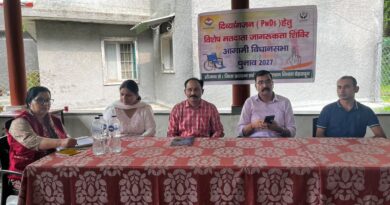 दिव्यांगजनों को मतदान के प्रति किया जागरूक, शत-प्रतिशत मतदान की अपील