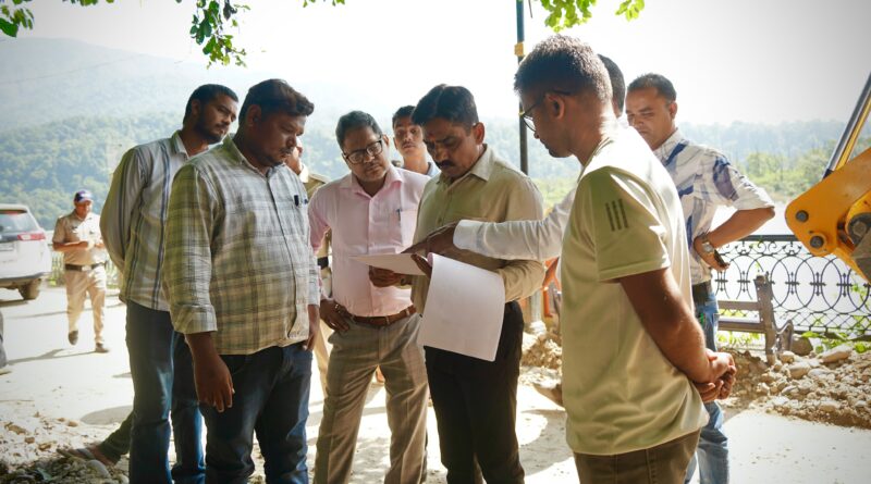 ऋषिकेश में विकास कार्यों का महापौर शम्भू पासवान ने किया निरीक्षण, गुणवत्ता से समझौता नहीं करने के निर्देश