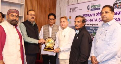 स्वच्छता अभियान 6.0 के तहत देहरादून में 10 पर्यावरण मित्र सम्मानित, नगर निगम आयुक्त ने प्रदान किए प्रशस्ति पत्र