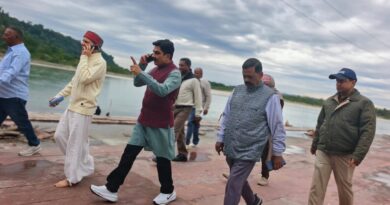 त्रिवेणी घाट के कायाकल्प की तैयारी तेज, महापौर शम्भू पासवान ने किया औचक निरीक्षण; दीपावली तक कार्यों में तेजी लाने के निर्देश