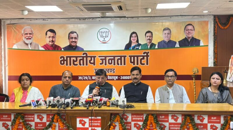 पिता के तर्पण पर सियासत तेज, कांग्रेस की पोस्ट पर नरेश बंसल का तीखा पलटवार