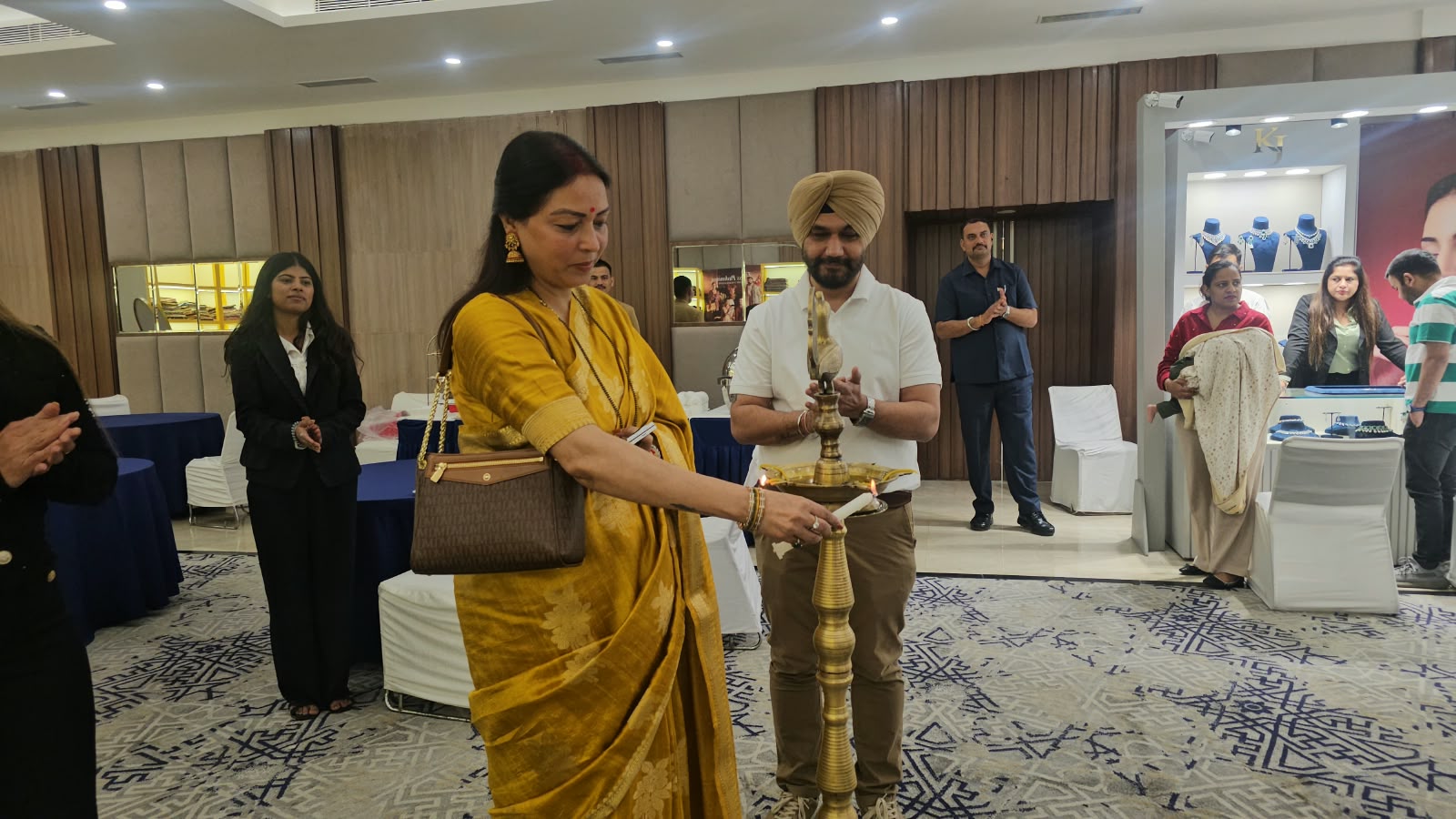 देहरादून में ‘द हेरिटेज एडिट’ का भव्य आगाज, पहली बार एक मंच पर दिखे खन्ना ज्वैलर्स और आहूजा सन्स